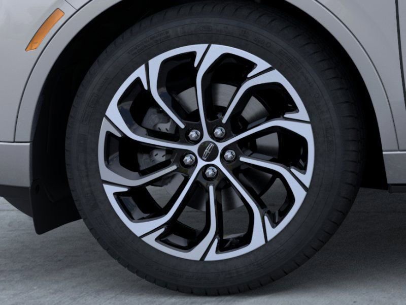 New 2026 Lincoln Nautilus Reserve image 19