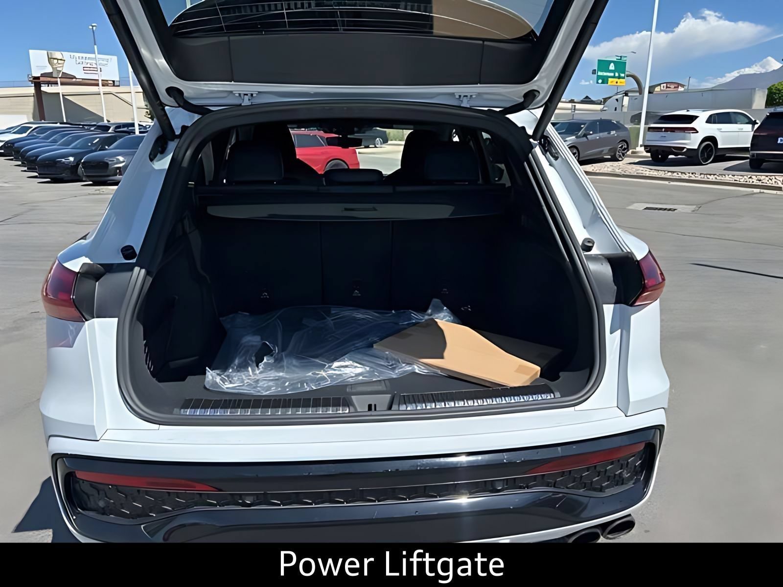 New 2026 Audi SQ5 Premium Plus AWD/4WD image 15