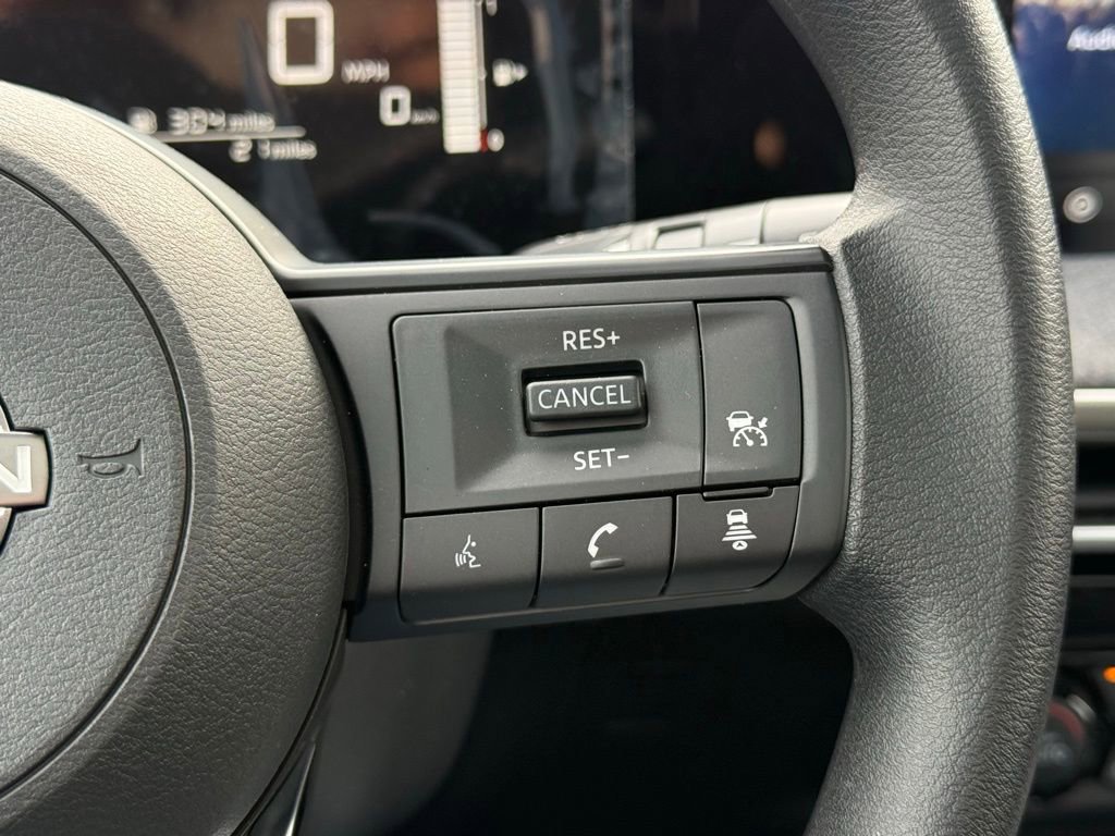 New 2026 Nissan Kicks SV w/ SV Premium Package image 8