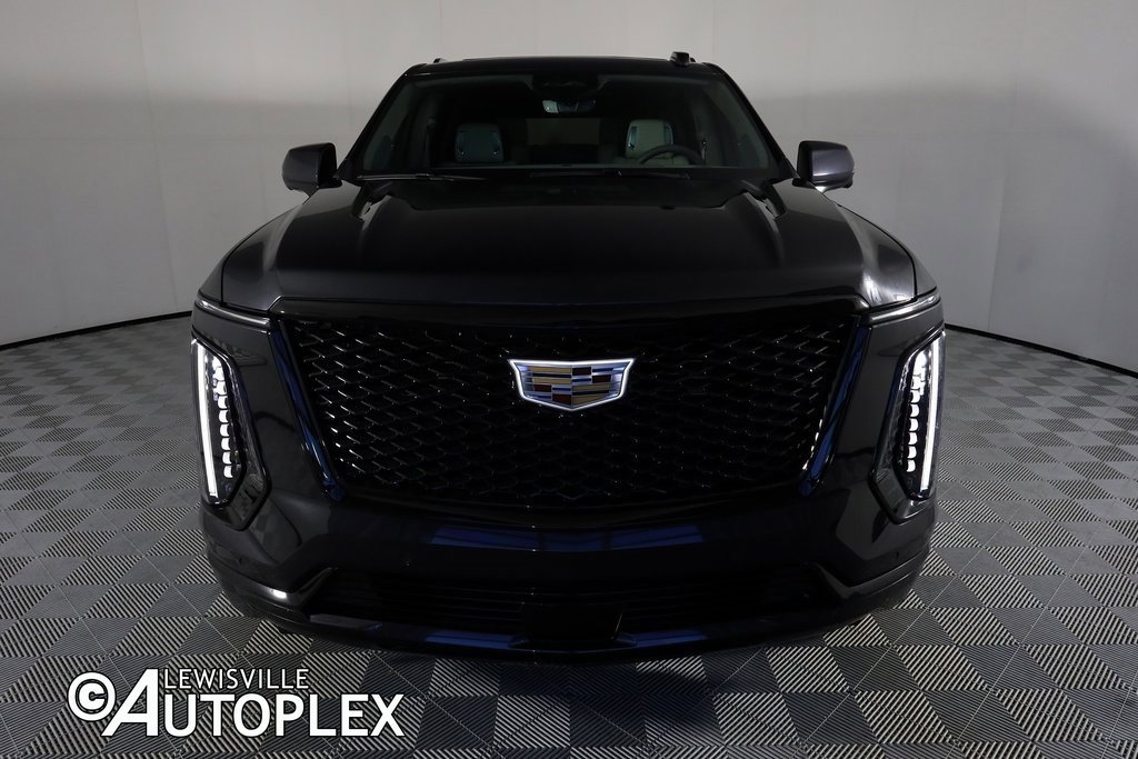 Used 2025 Cadillac Escalade ESV Sport Platinum image 2