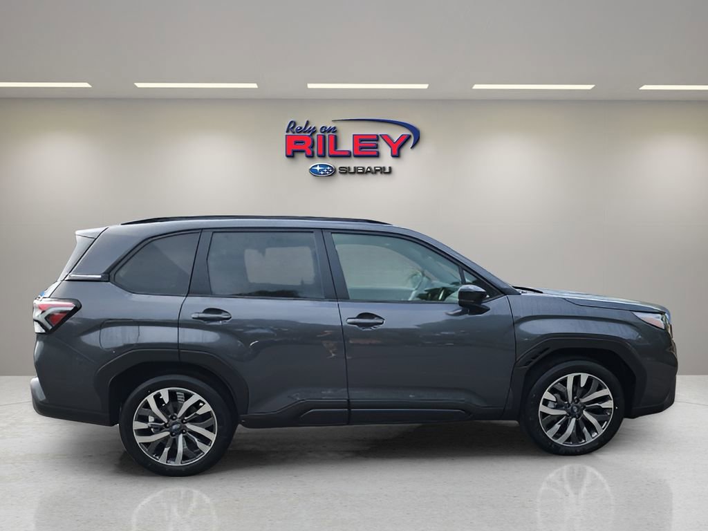 Used 2025 Subaru Forester Touring image 6