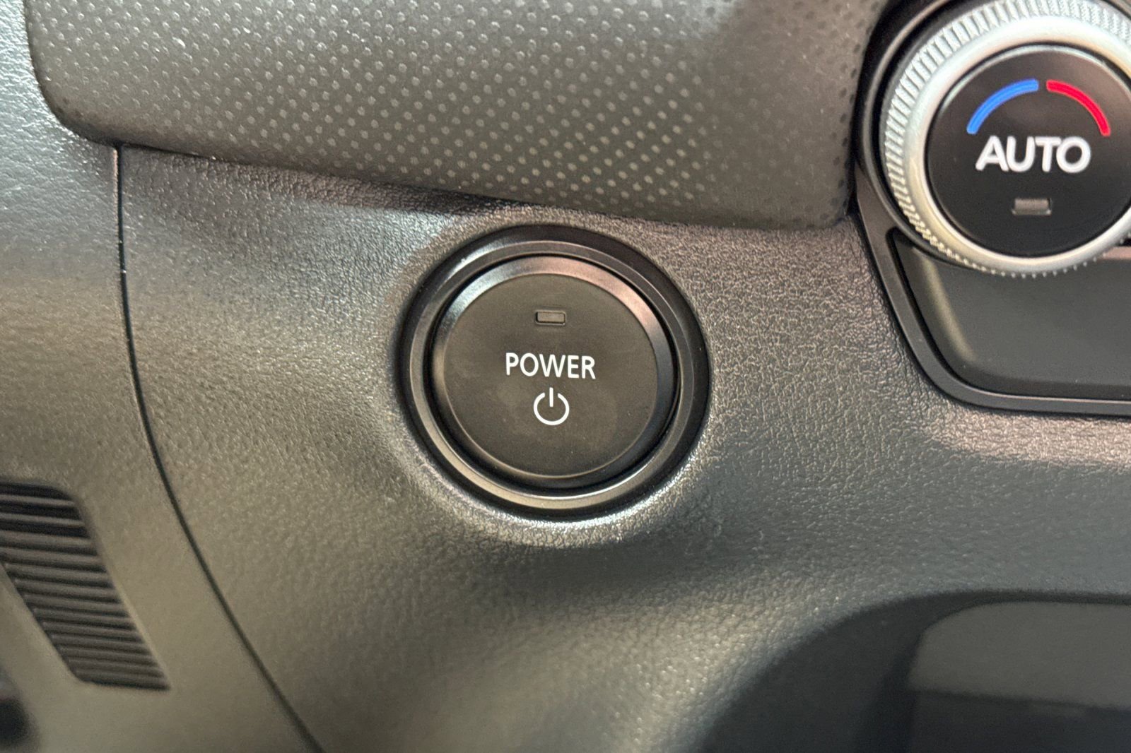 Certified 2025 MAZDA CX-50 2.5 Hybrid w/ Preferred Pkg image 24