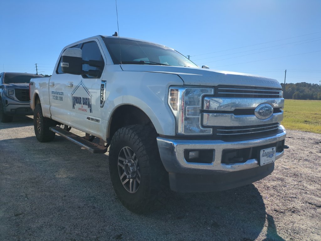Used 2019 Ford F250 Lariat w/ Lariat Value Package AWD/4WD image 2