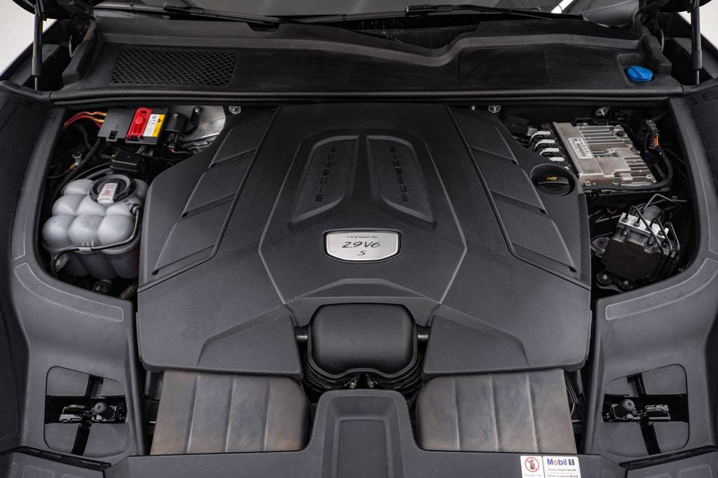 Used 2019 Porsche Cayenne S AWD/4WD image 27