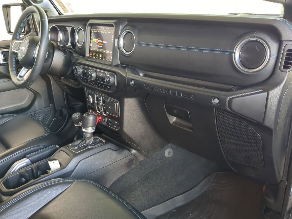 Used 2022 Jeep Wrangler Unlimited Rubicon 4xe w/ Steel Bumper Group image 20