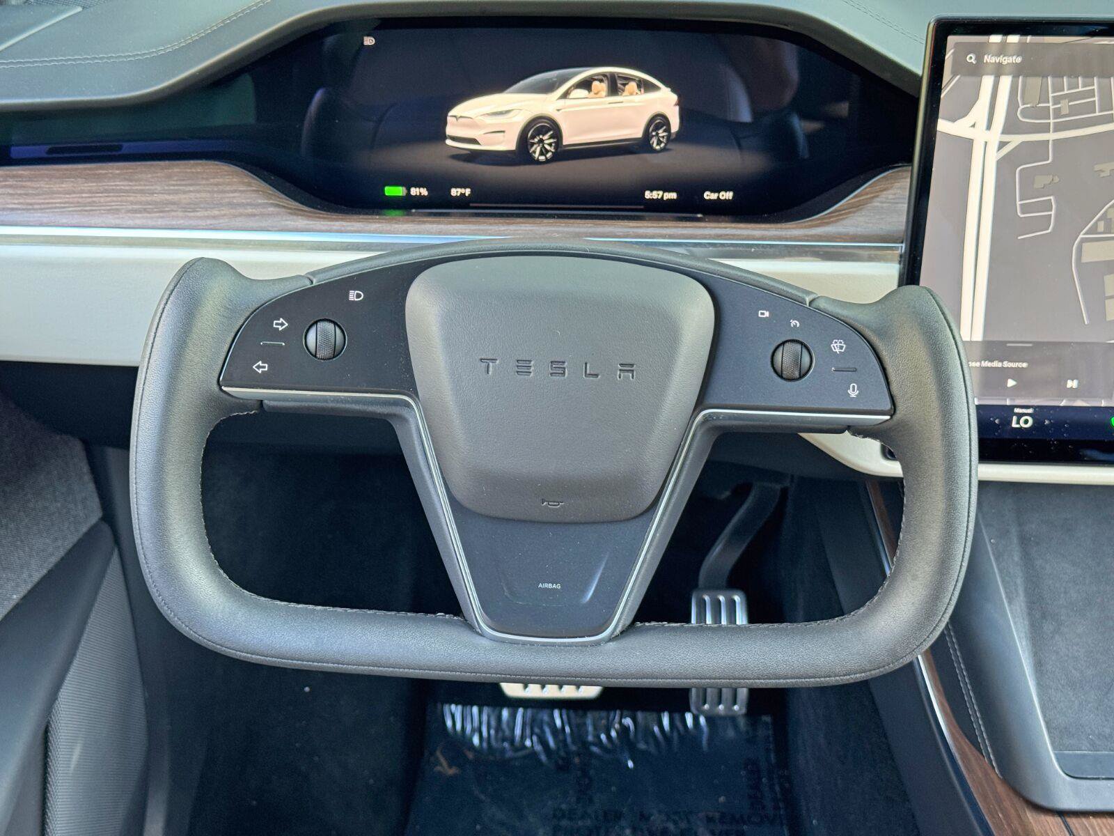 Used 2022 Tesla Model X AWD/4WD image 17