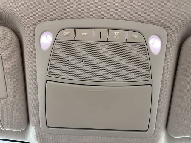 Used 2020 Nissan Rogue SV image 34