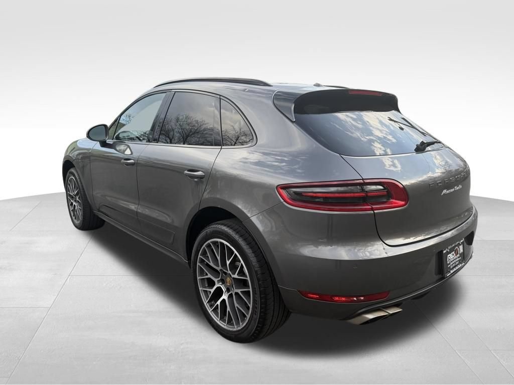 Used 2015 Porsche Macan Turbo AWD/4WD image 3