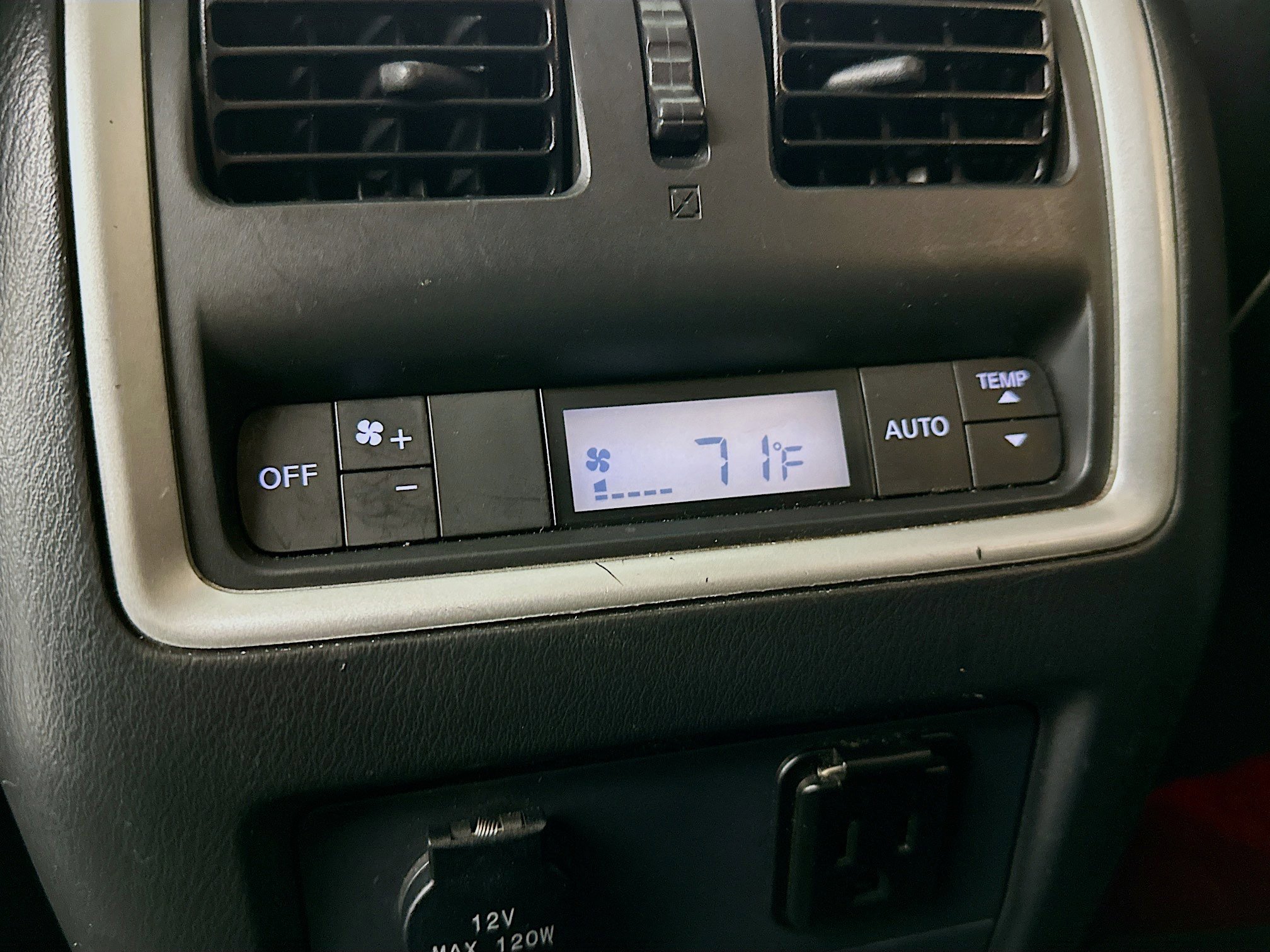 Used 2017 INFINITI QX60 Luxe w/ Premium Plus Package image 29