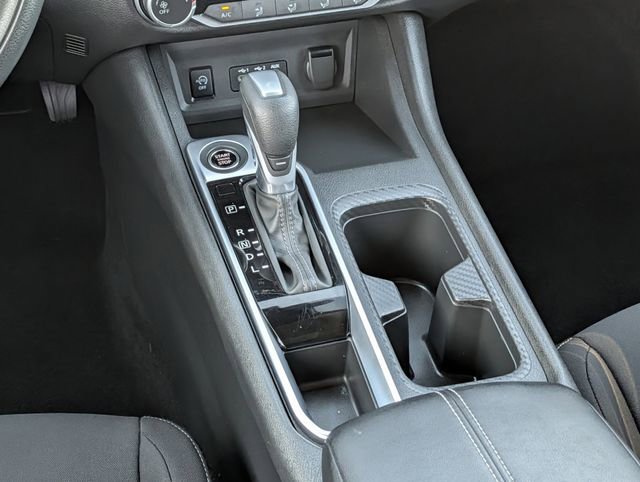 Used 2025 Nissan Sentra SV image 14