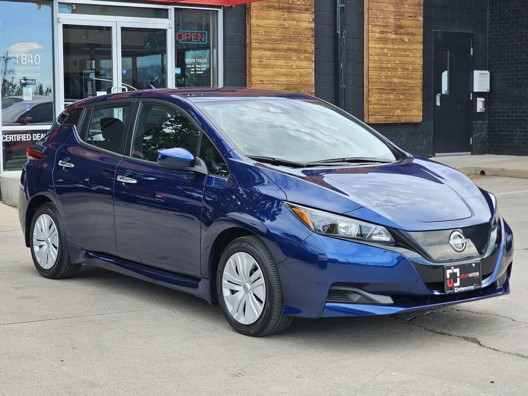 Used 2025 Nissan Leaf S FWD image 7