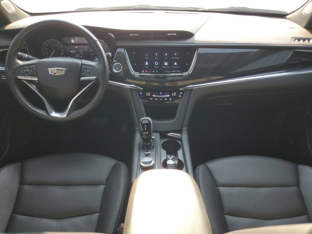 Used 2021 Cadillac XT6 Premium Luxury AWD/4WD image 34