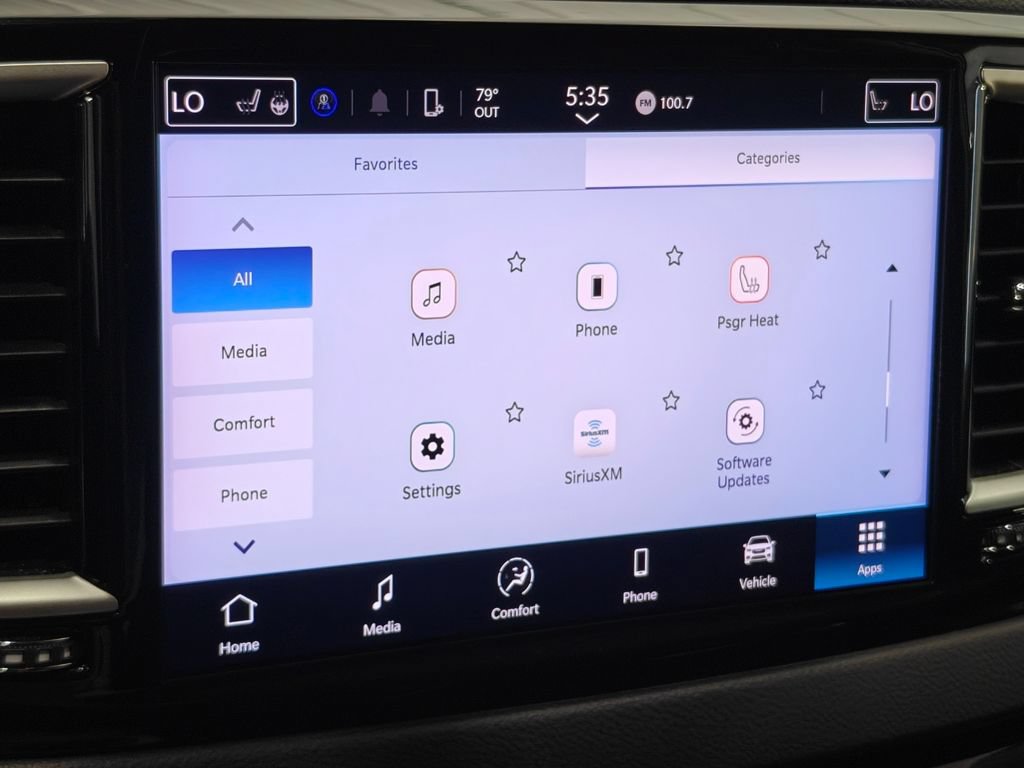 Used 2024 Chrysler Pacifica Touring-L FWD image 44