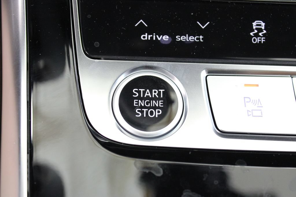 New 2026 Audi Q8 Prestige AWD/4WD image 11