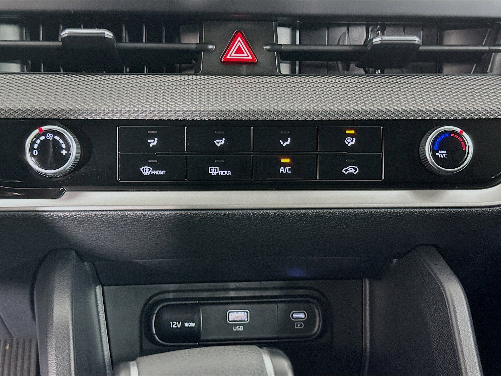 Used 2024 Kia Sportage LX image 22