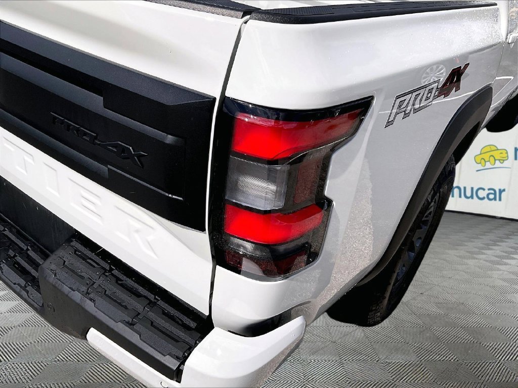 Used 2026 Nissan Frontier PRO-4X AWD/4WD image 33