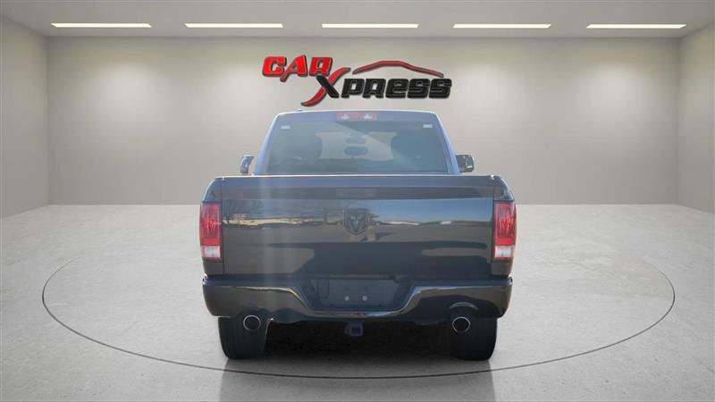 Used 2018 RAM 1500 Express w/ Black Ram 1500 Express Group image 11