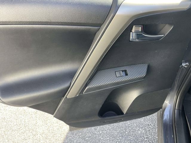 Used 2015 Toyota RAV4 Limited w/ Technology Package AWD/4WD image 12