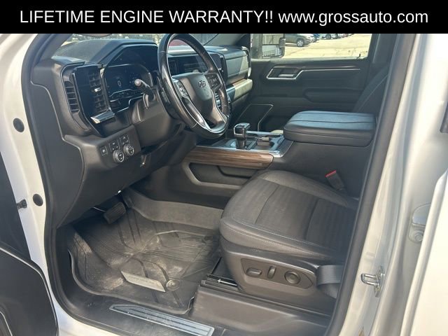 Used 2024 Chevrolet Silverado 1500 RST w/ Max Trailering Package AWD/4WD image 12
