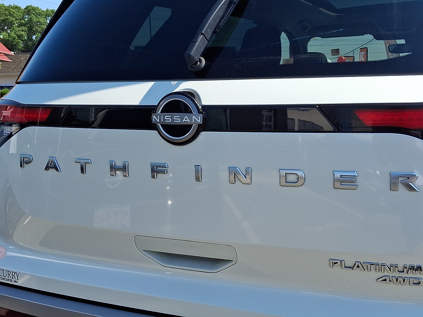 Certified 2024 Nissan Pathfinder Platinum AWD/4WD image 36