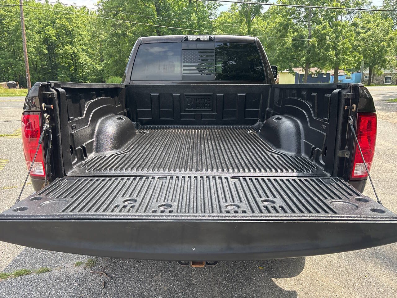 Used 2017 RAM 2500 SLT w/ Snow Chief Group AWD/4WD image 18