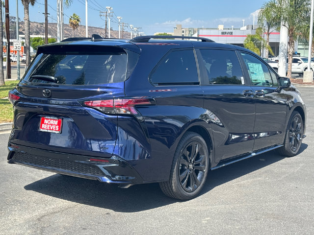 New 2026 Toyota Sienna XSE FWD image 16