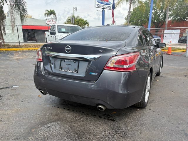 Used 2013 Nissan Altima 2.5 SV FWD image 7