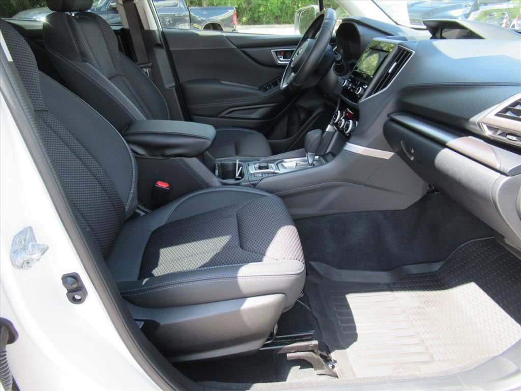 Used 2022 Subaru Forester Premium AWD/4WD image 10