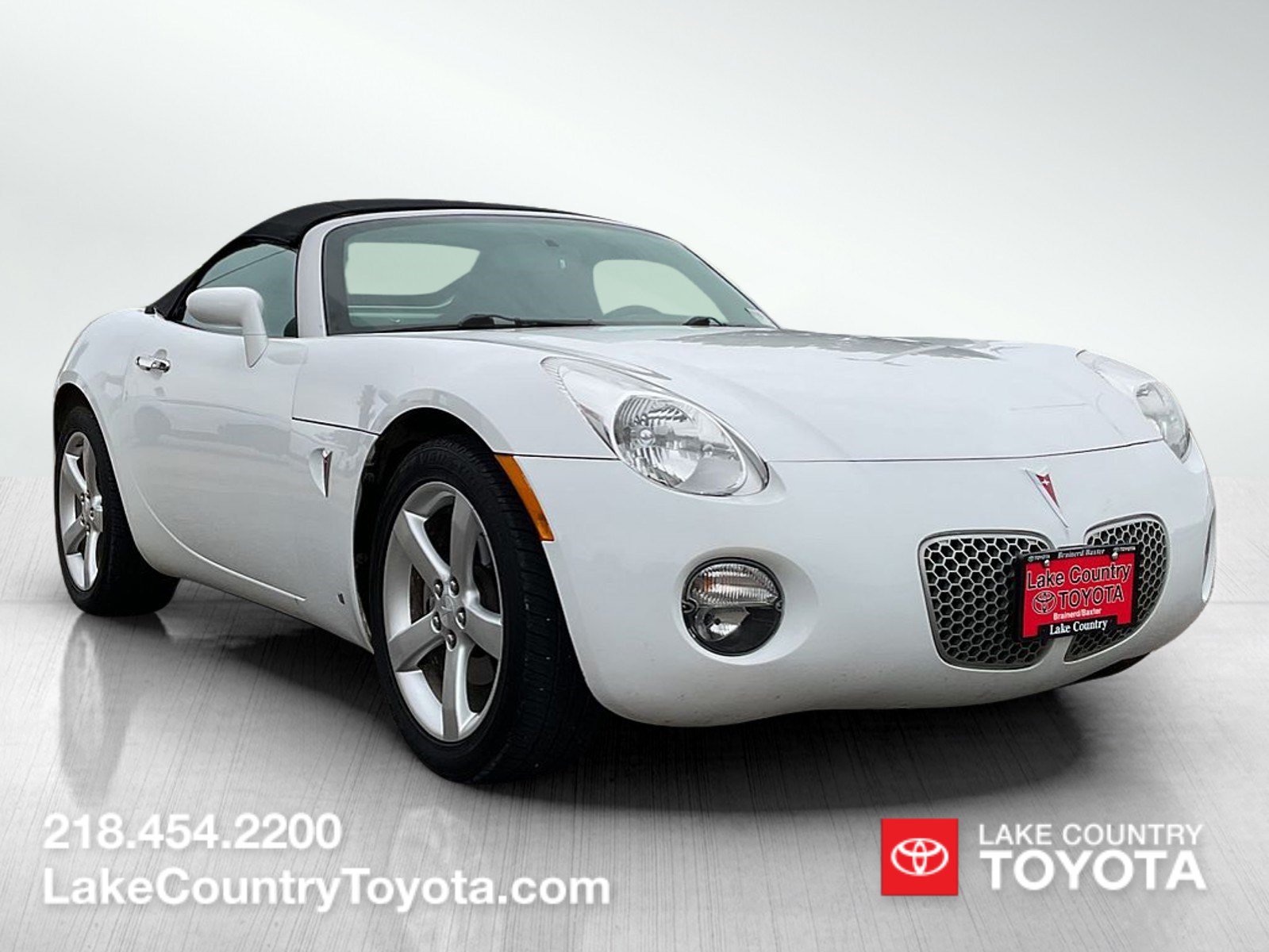 Used 2008 Pontiac Solstice Convertible w/ Preferred Package RWD image 7