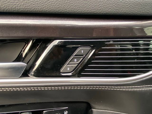 New 2024 Jeep Wagoneer L 4WD w/ Convenience Group I image 14