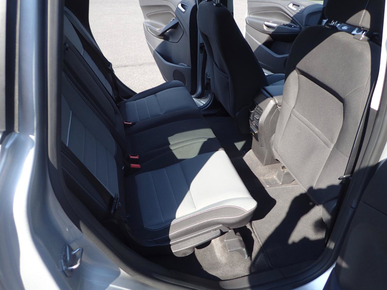 Used 2013 Ford C-MAX SE FWD image 12