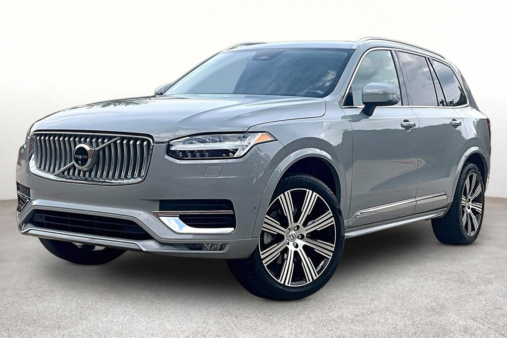 Used 2025 Volvo XC90 B5 Ultra AWD/4WD image 15