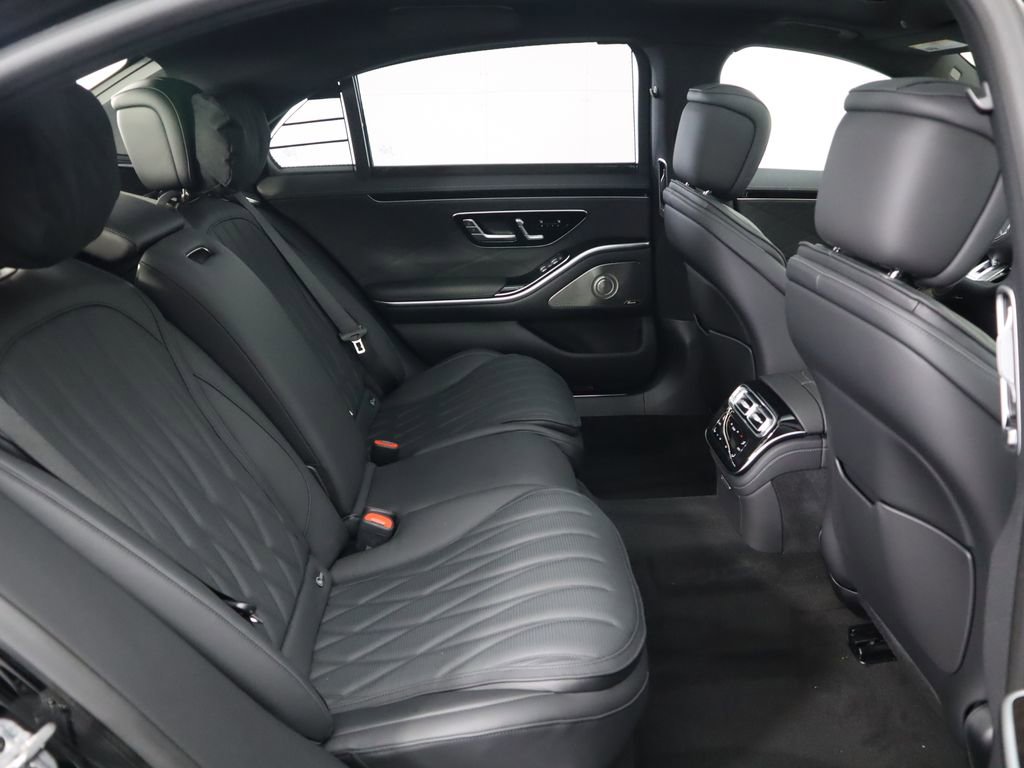 New 2026 Mercedes-Benz S 63 AMG S image 24