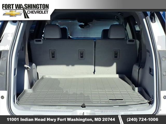 Used 2023 GMC Acadia SLT w/ Preferred Package image 3