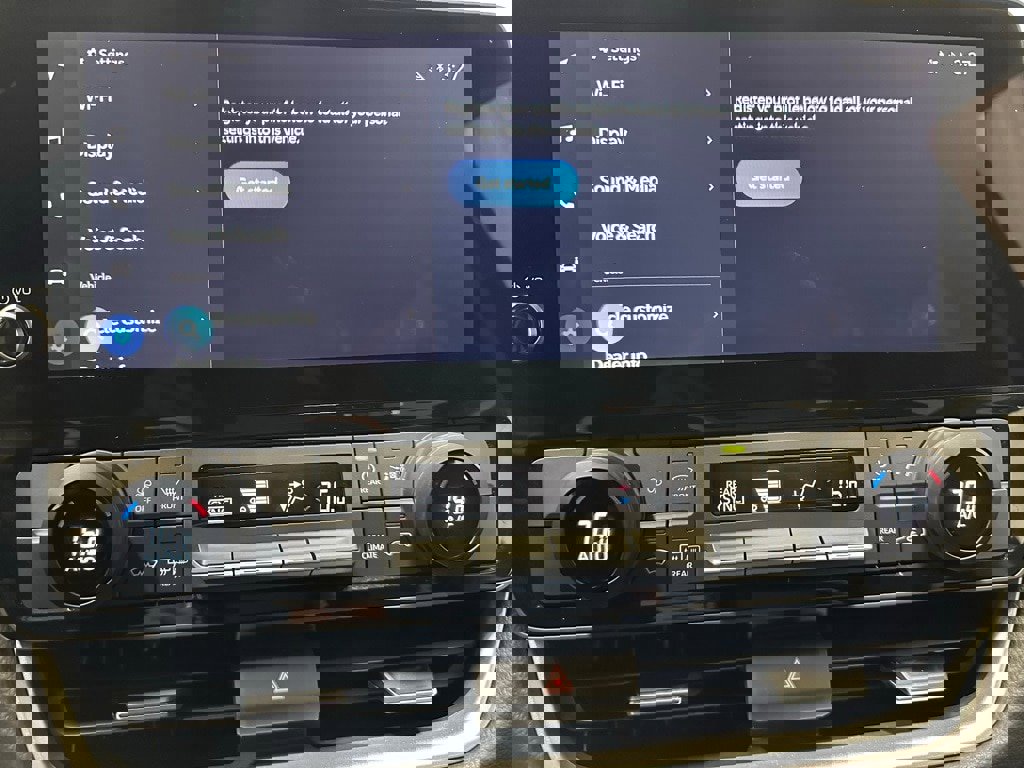 Used 2025 Toyota Grand Highlander AWD image 35