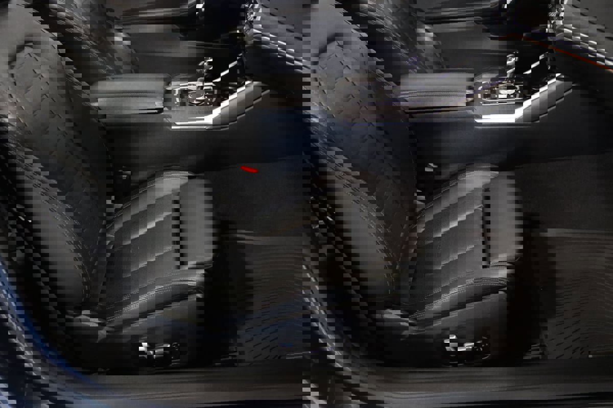 Used 2021 BMW 430i Convertible w/ Premium Package image 59