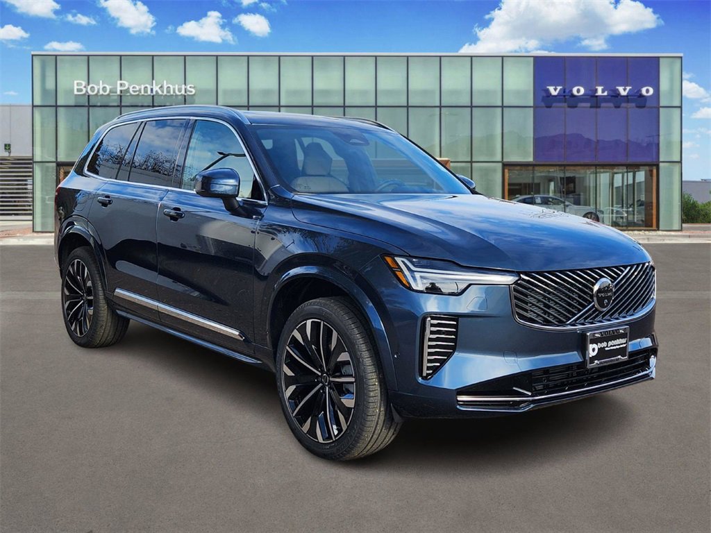 New 2026 Volvo XC90 B6 Plus w/ Protection Package Premier