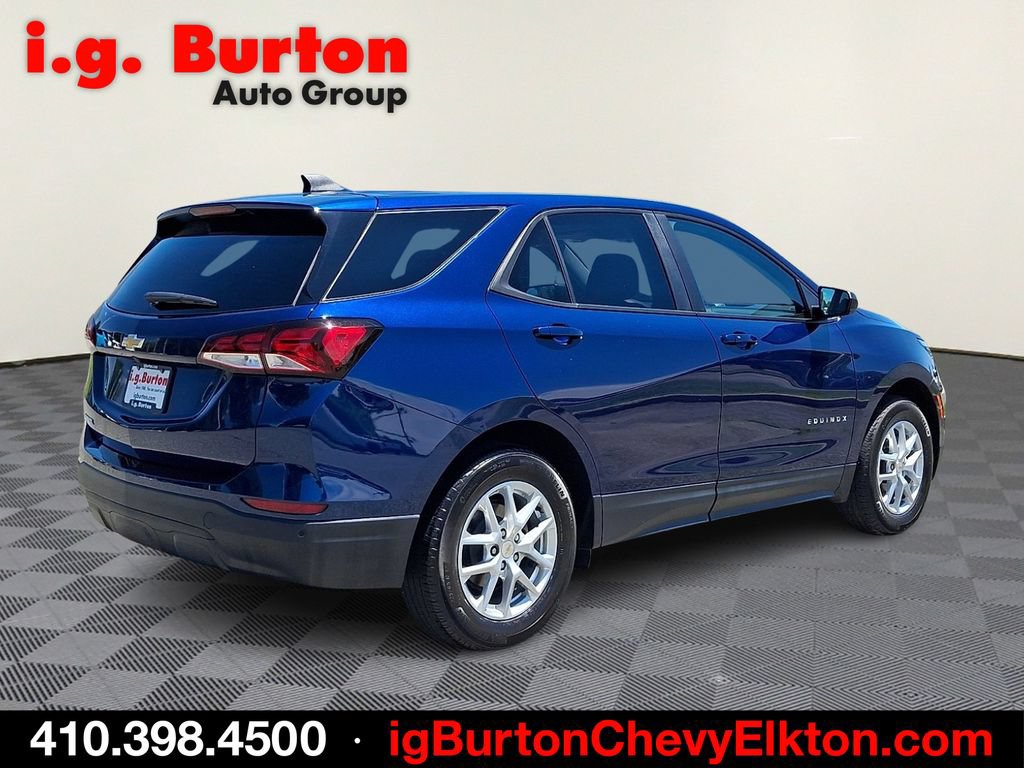 Certified 2023 Chevrolet Equinox LS w/ LS Convenience Package FWD image 6