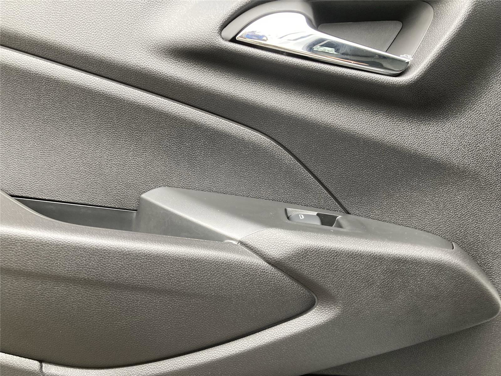 New 2026 Chevrolet Trax ACTIV image 24