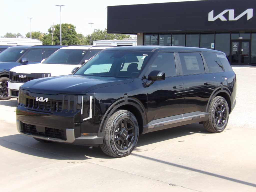 New 2027 Kia Telluride LX w/ Towing Package FWD image 2