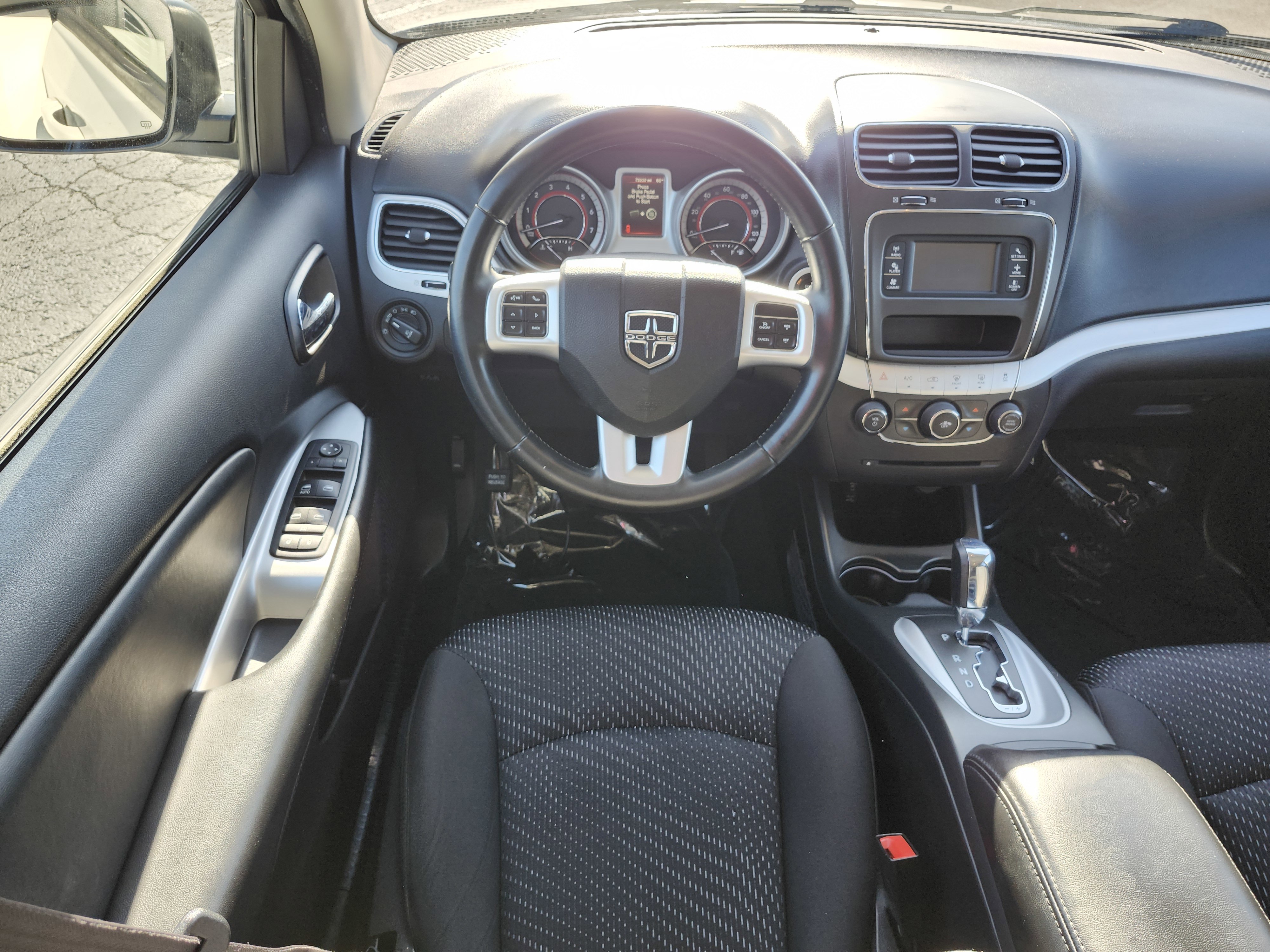 Used 2017 Dodge Journey SXT w/ Comfort/Convenience Group image 27