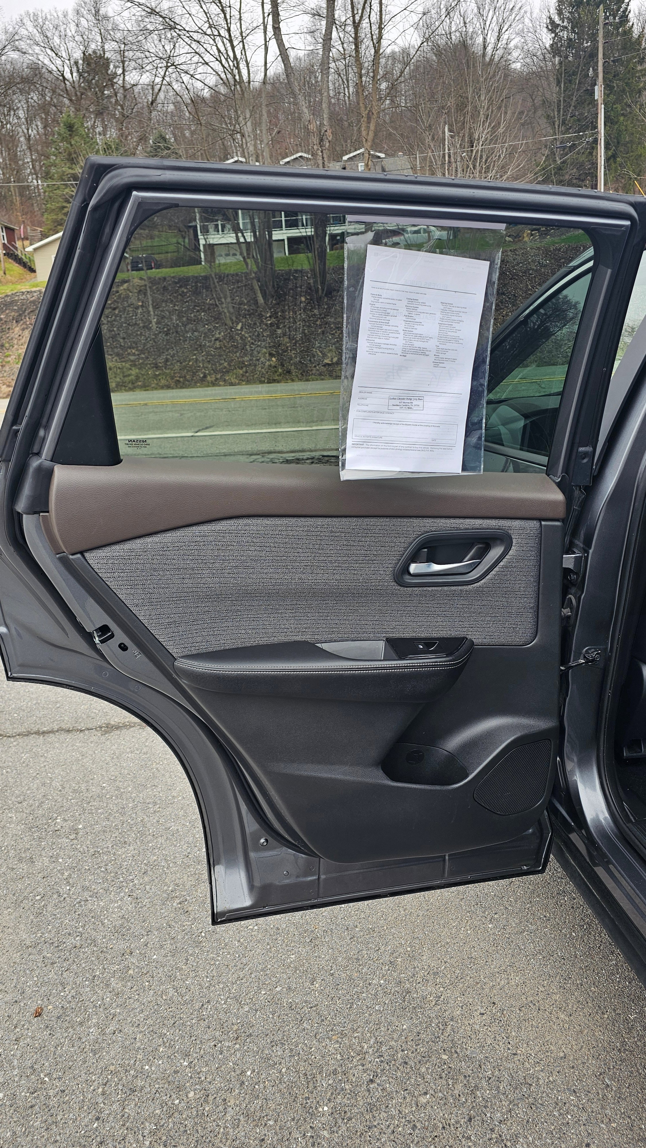 Used 2023 Nissan Rogue SV image 20