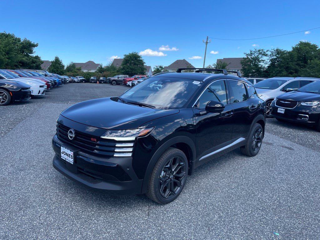 New 2026 Nissan Kicks SR