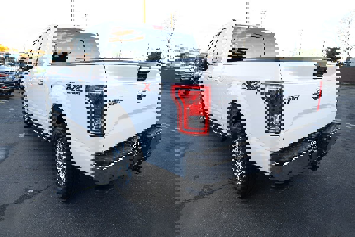 Used 2016 Ford F150 XLT w/ Equipment Group 302A Luxury image 6