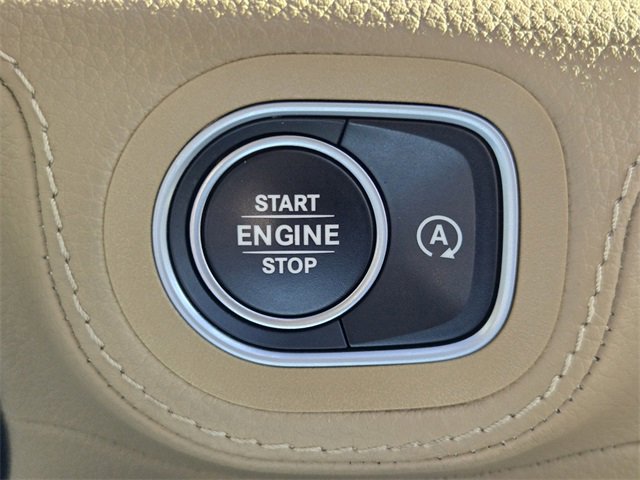 Used 2024 Mercedes-Benz GLS 580 4MATIC image 33