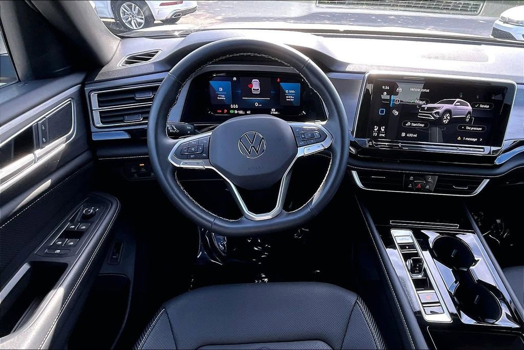 Certified 2025 Volkswagen Atlas Cross Sport SE AWD/4WD image 19