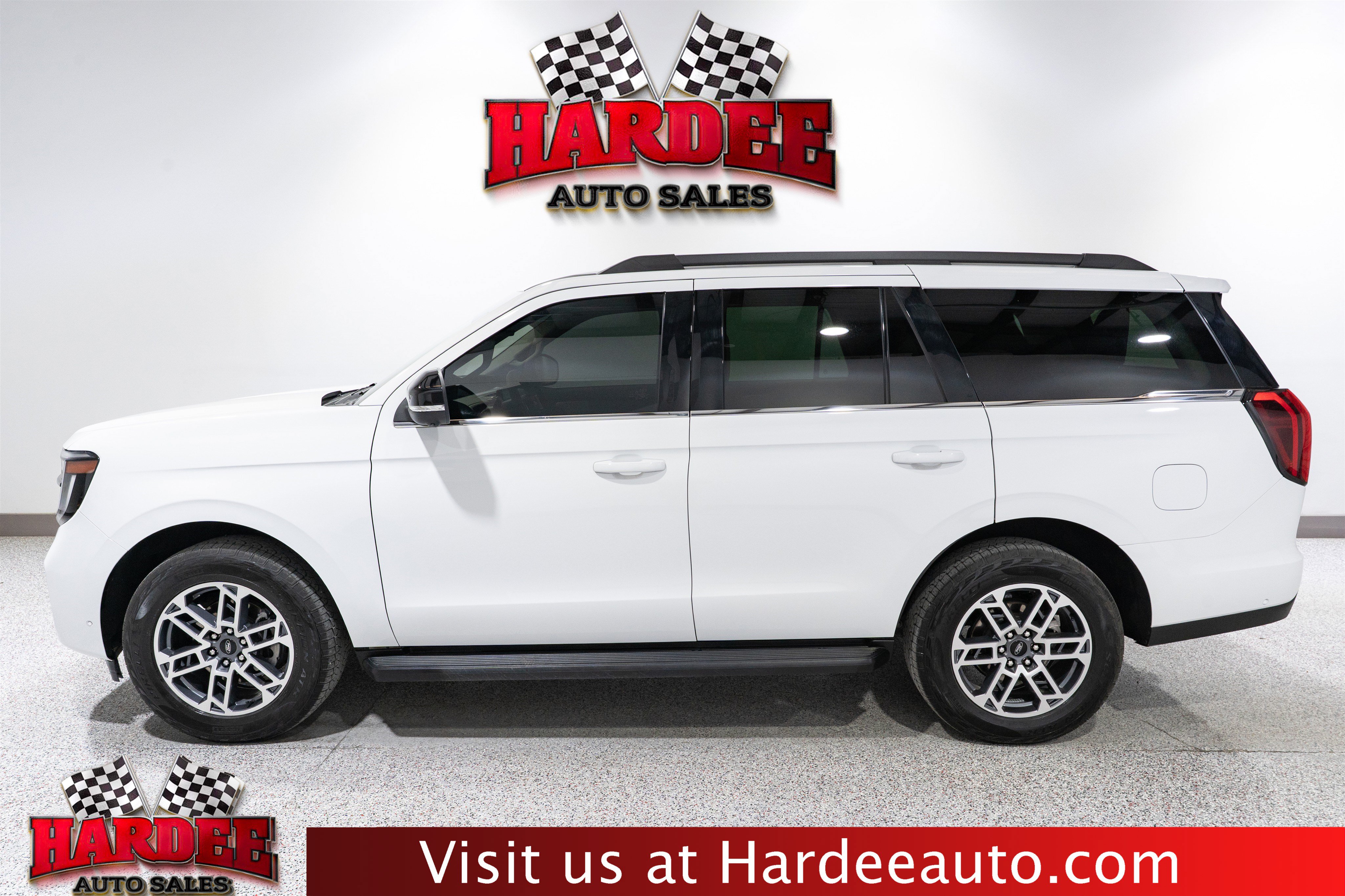Used 2025 Ford Expedition Active AWD/4WD 360° Tour