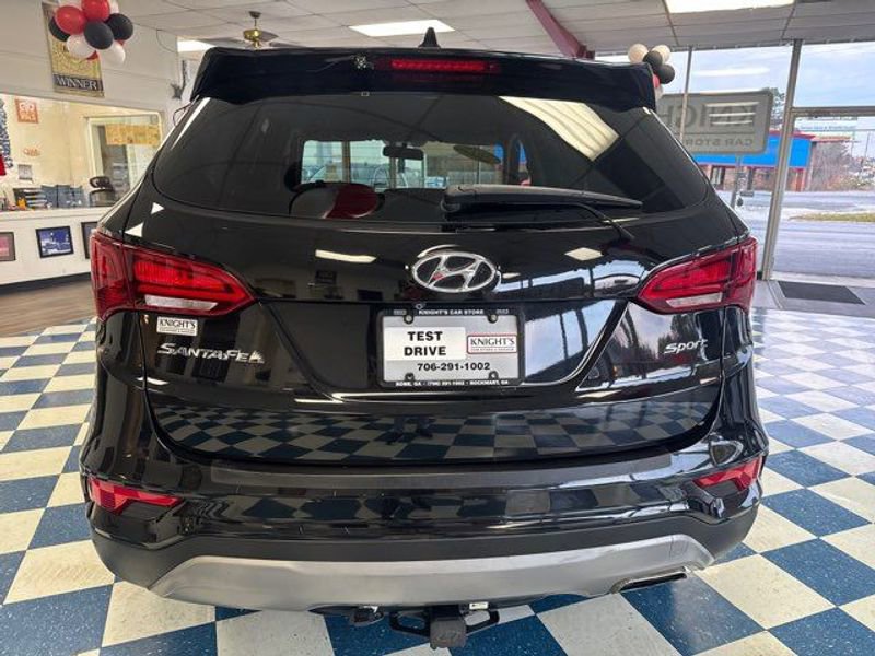 Used 2017 Hyundai Santa Fe Sport image 6
