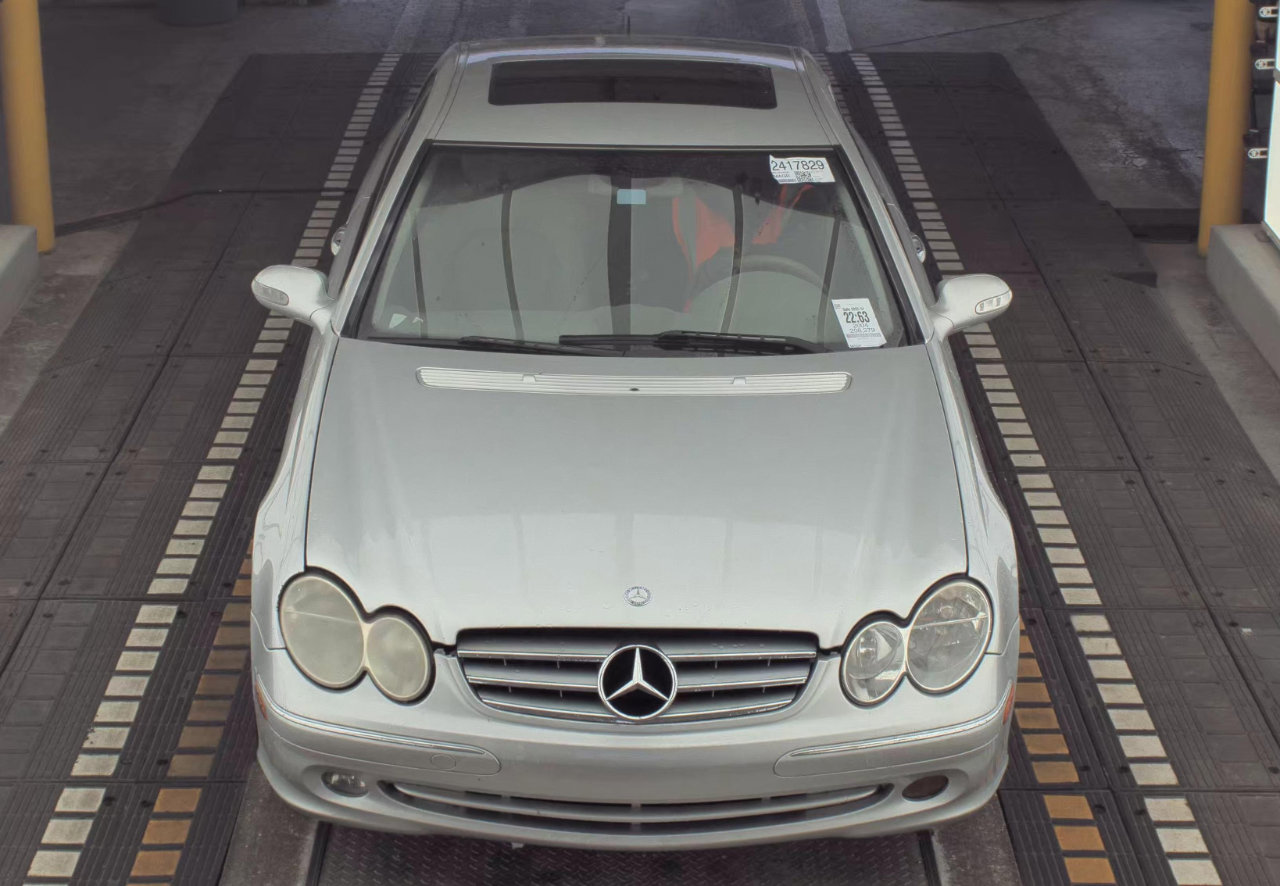 Used 2004 Mercedes-Benz CLK 320 Coupe image 6