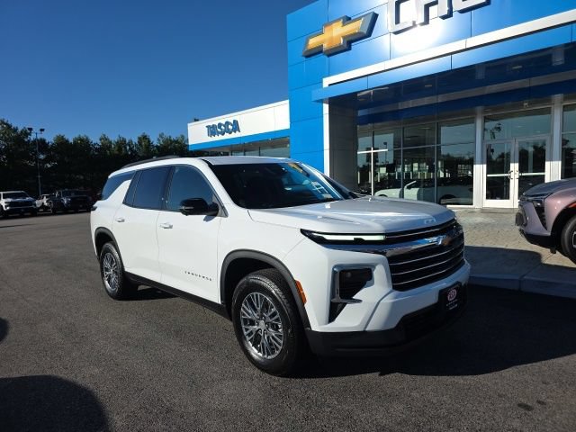 New 2027 Chevrolet Traverse LT w/ Driver Confidence Package FWD image 1